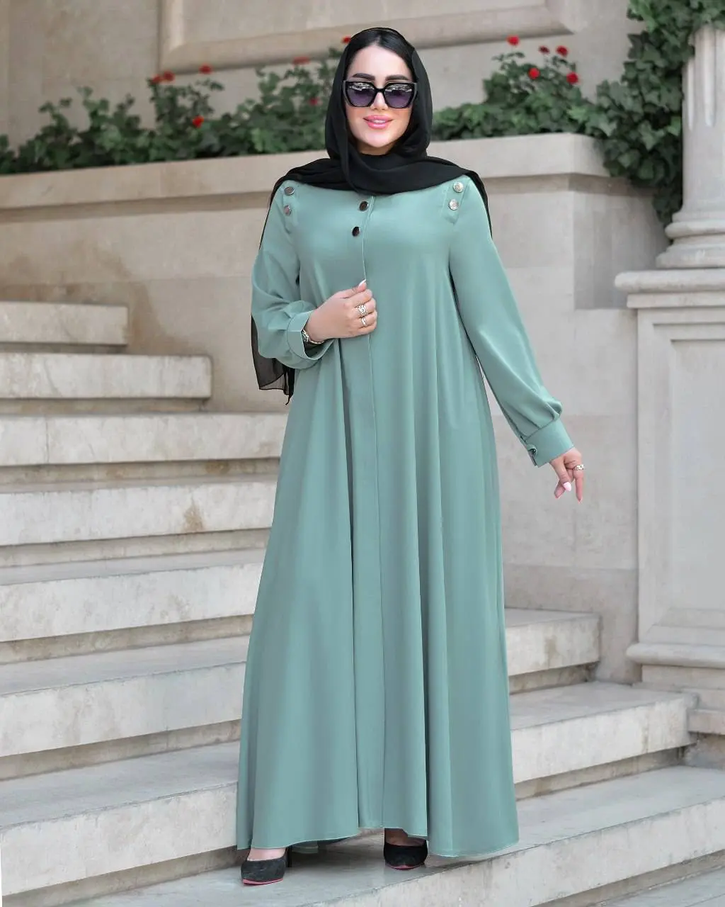 👚 نام : مانتو عبایی حنانه