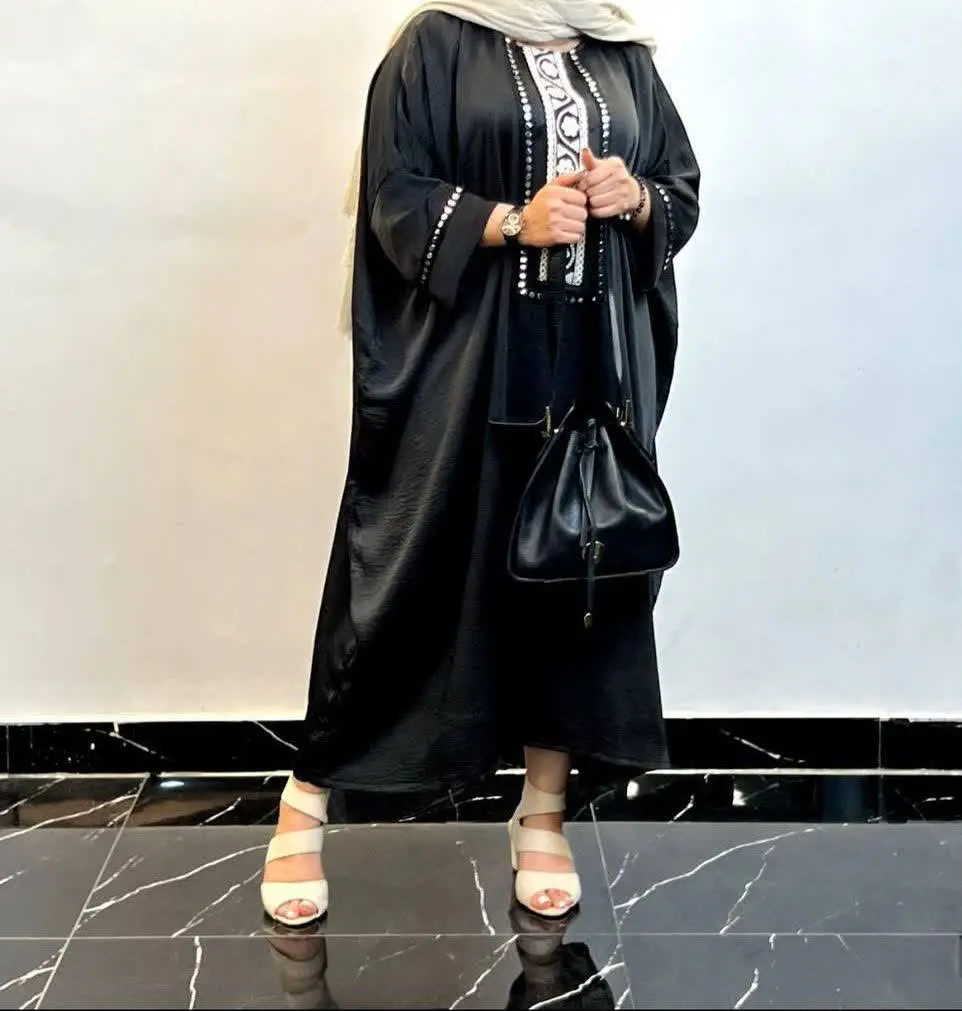 🖋نام: مانتو عبایی حمیرا
