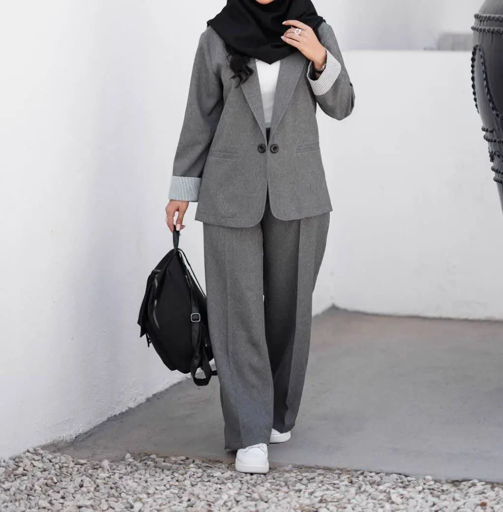 کت زارا و شلوار نیم بگ