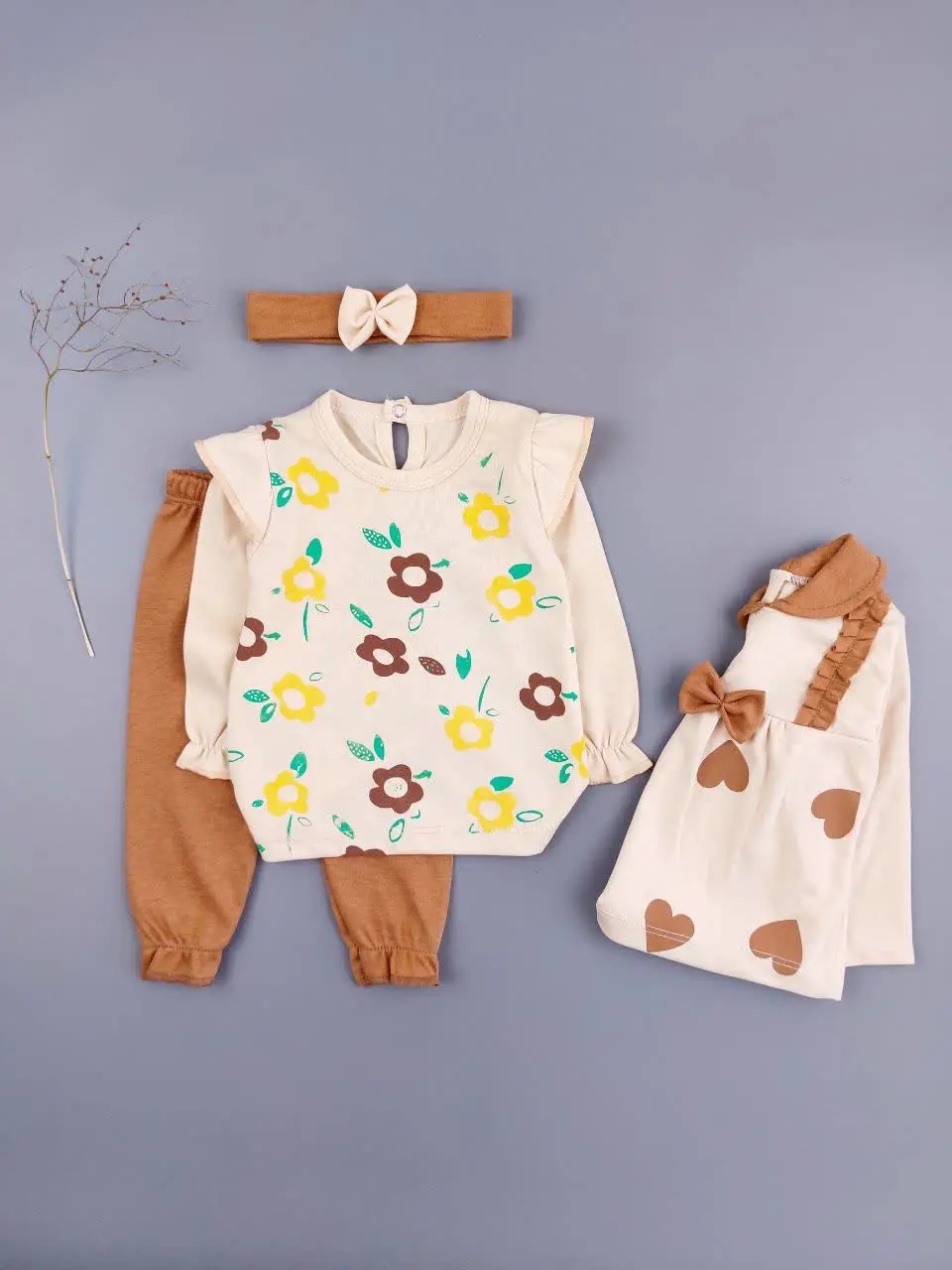 بلوز شلوار دخترانه در دو طرح 😍