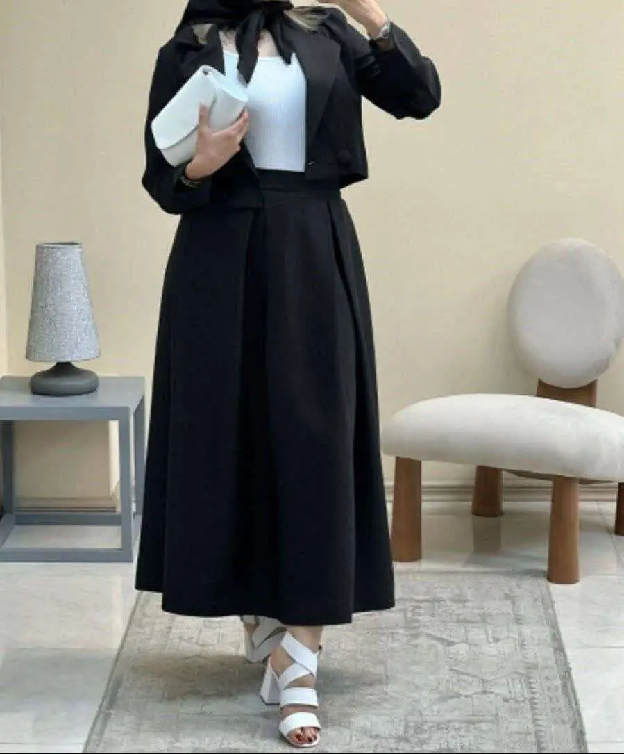 👚 نام: کت دامن ایلین
