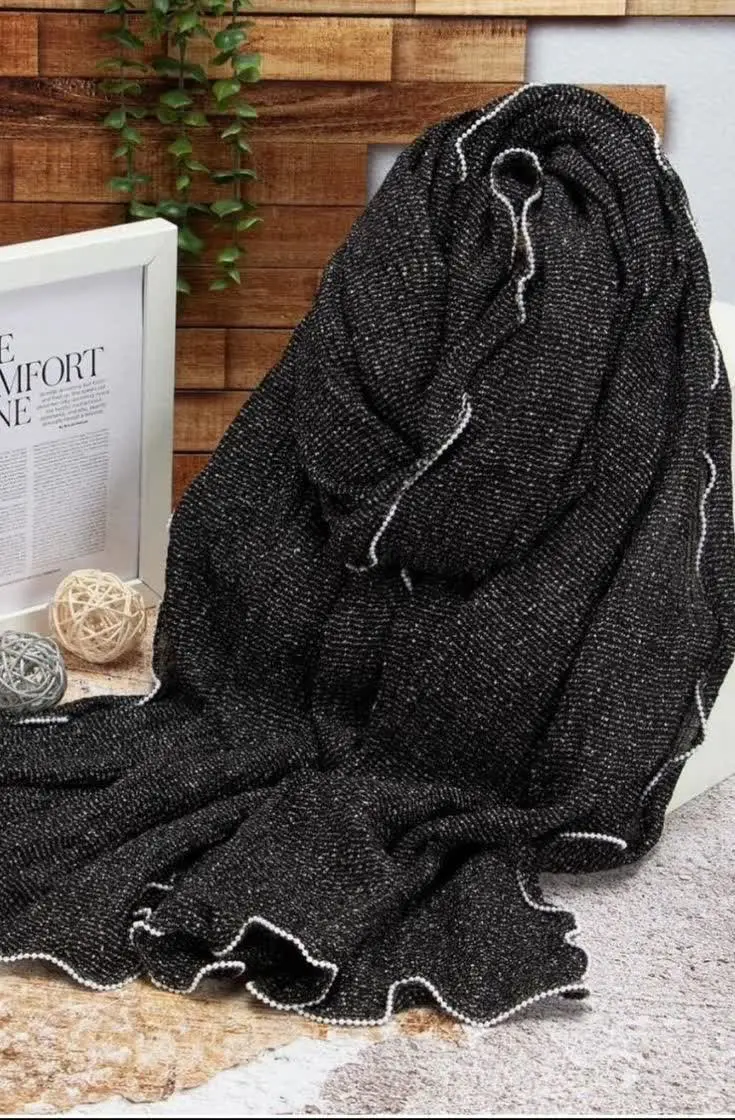 شال پلیسه دالبری مرواریدی 
