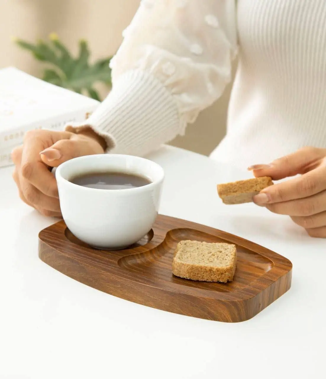 📌 زیر لیوانی وکیوم 
