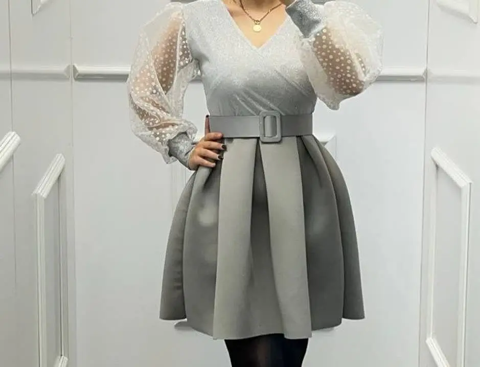 پریا کد۵ عروسکی کمربند دارد
