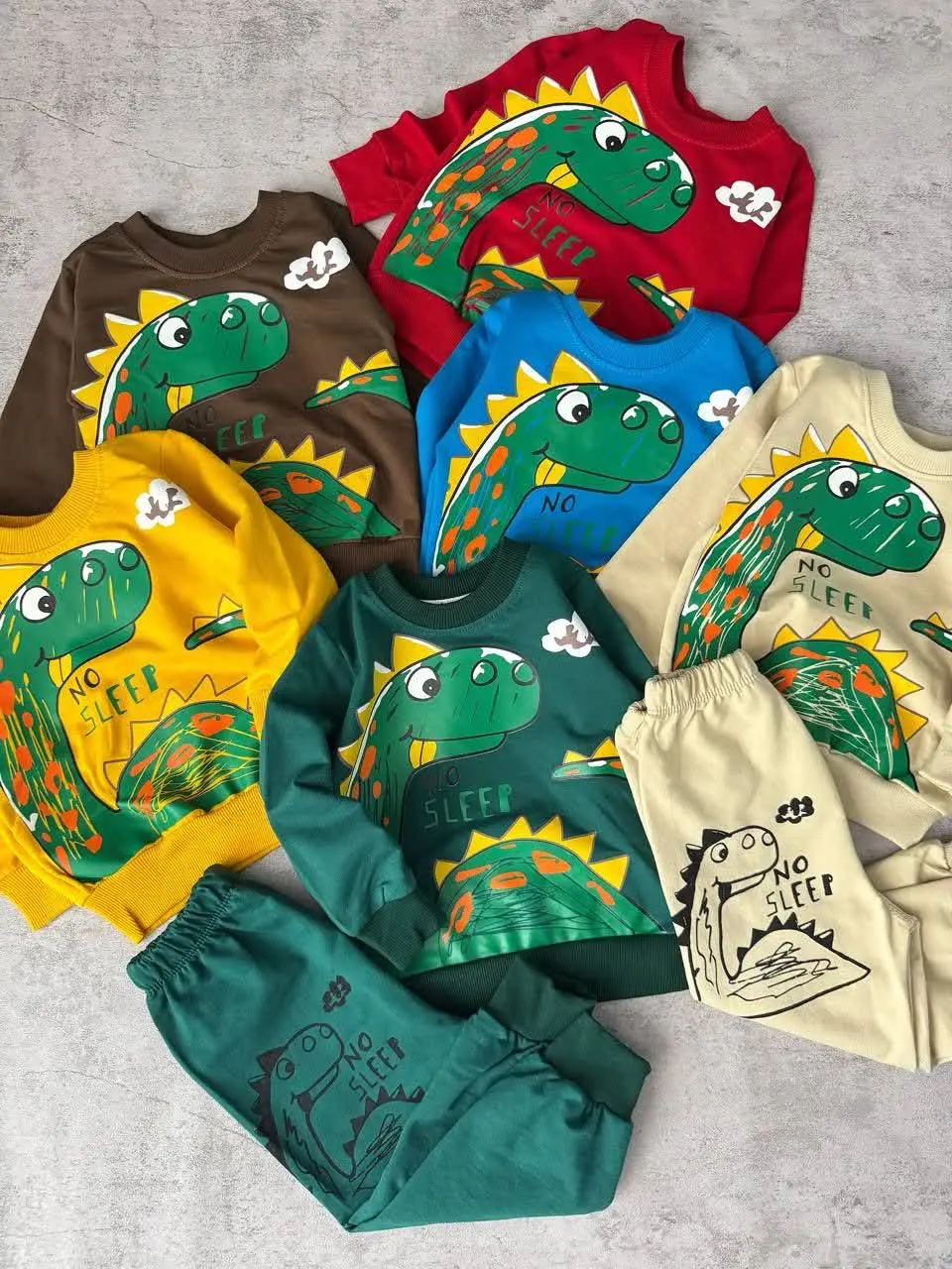 ✅ست دایناسورsleep👌👌