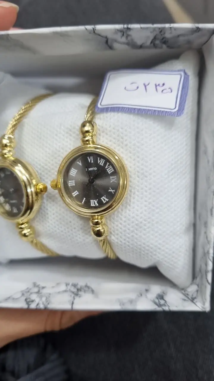 از این ساعتای جذابمون 
