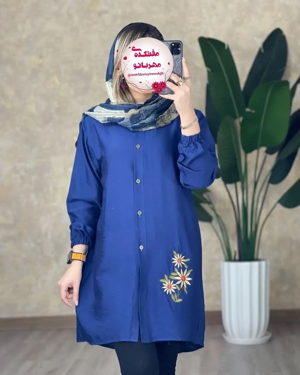 نام: مانتو سه گل بابونه
