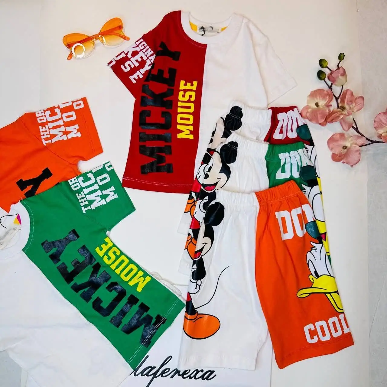 نام: میکی دونالد
