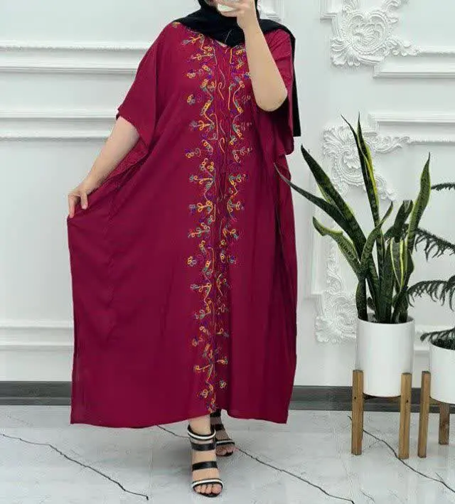 ساحلی پانچ‌جلو گلدوزی ۱۲۳۹
