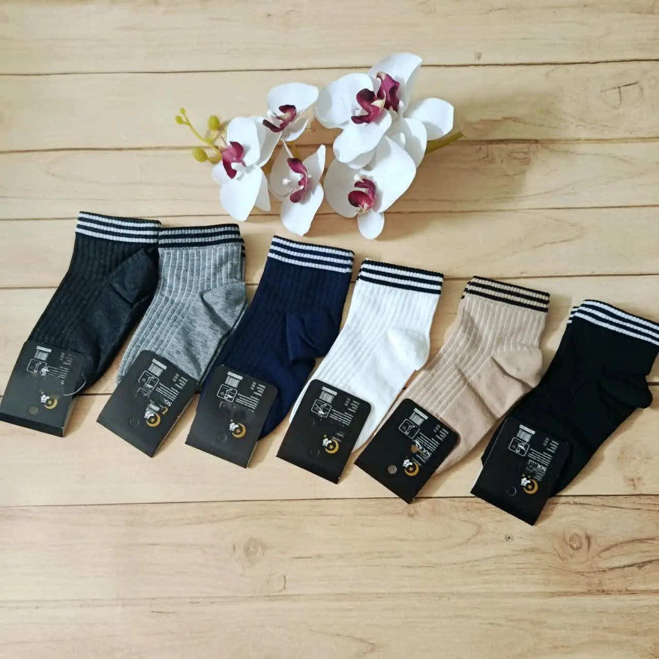 جوراب نیم ساق مردونه واسه گ...