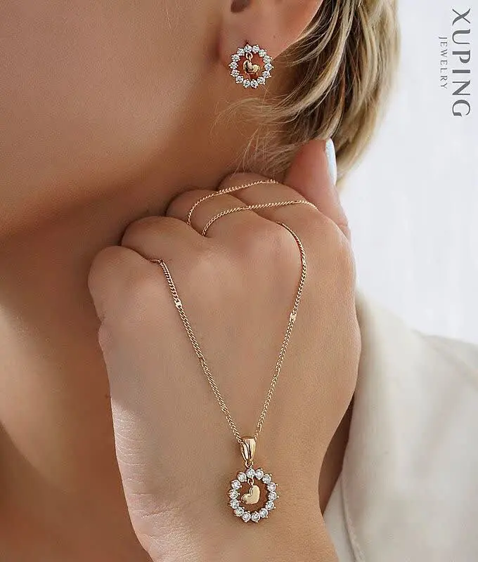 #نیمست قلب و قاب نگین از برند ژوپینگ✨
