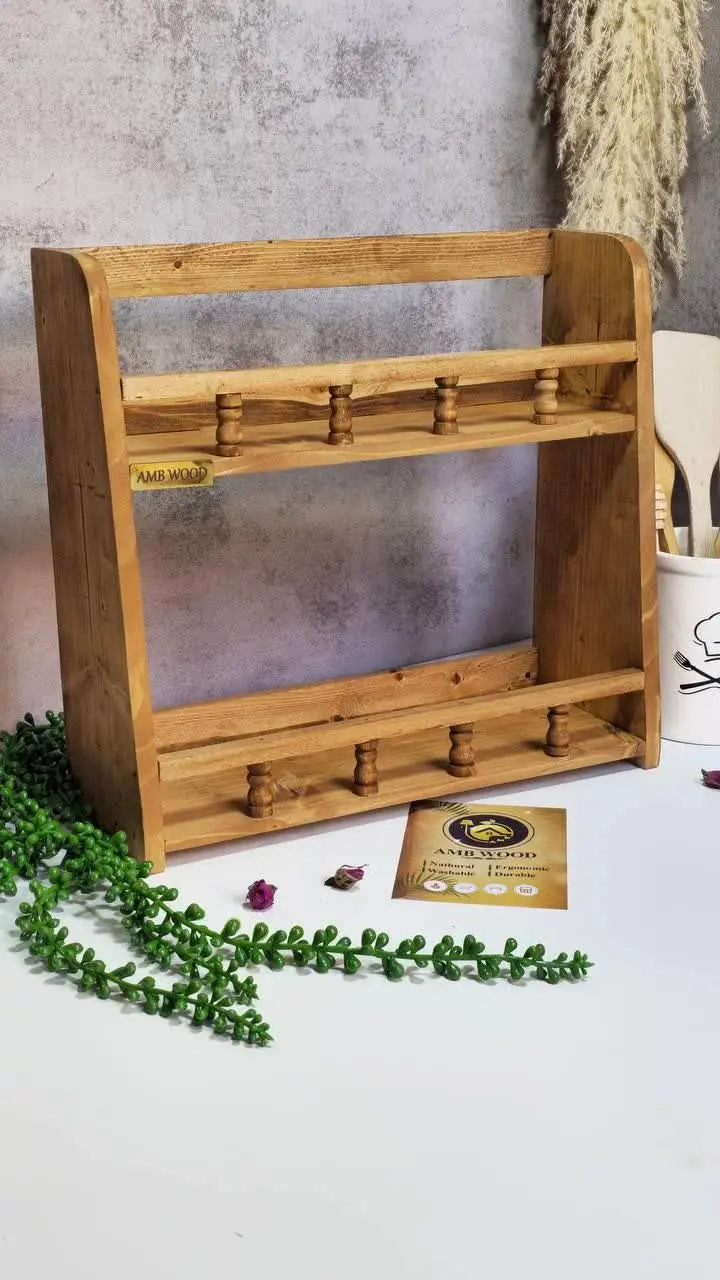 استند چوبی دوطبقه نرده‌ای

