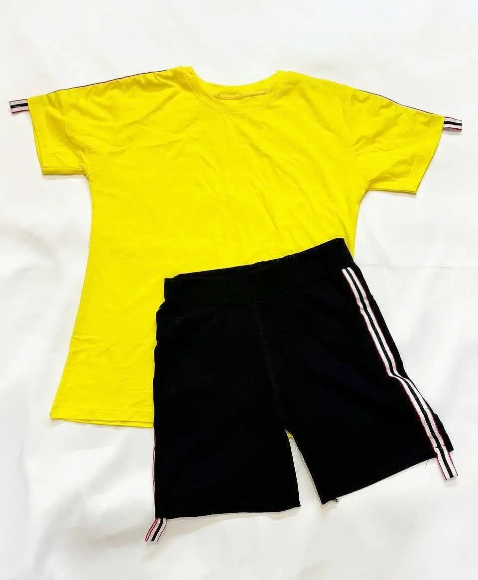 ست تیشرت و شورتک
