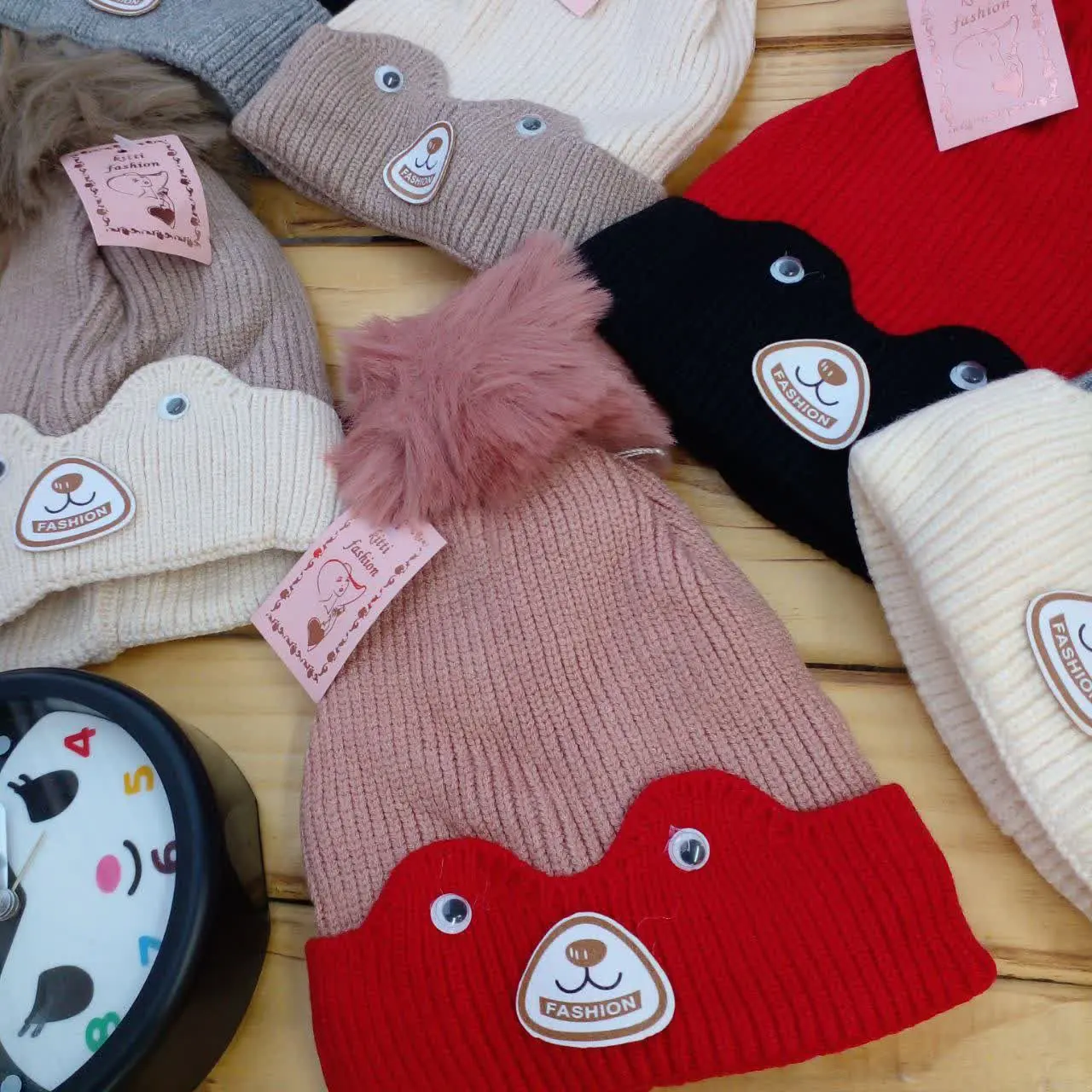 نام کالا …💯کلاه تک طرح چشمک...