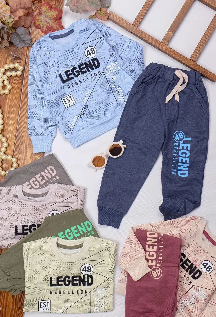 یه ست پسرونه خاص و جذاب 
