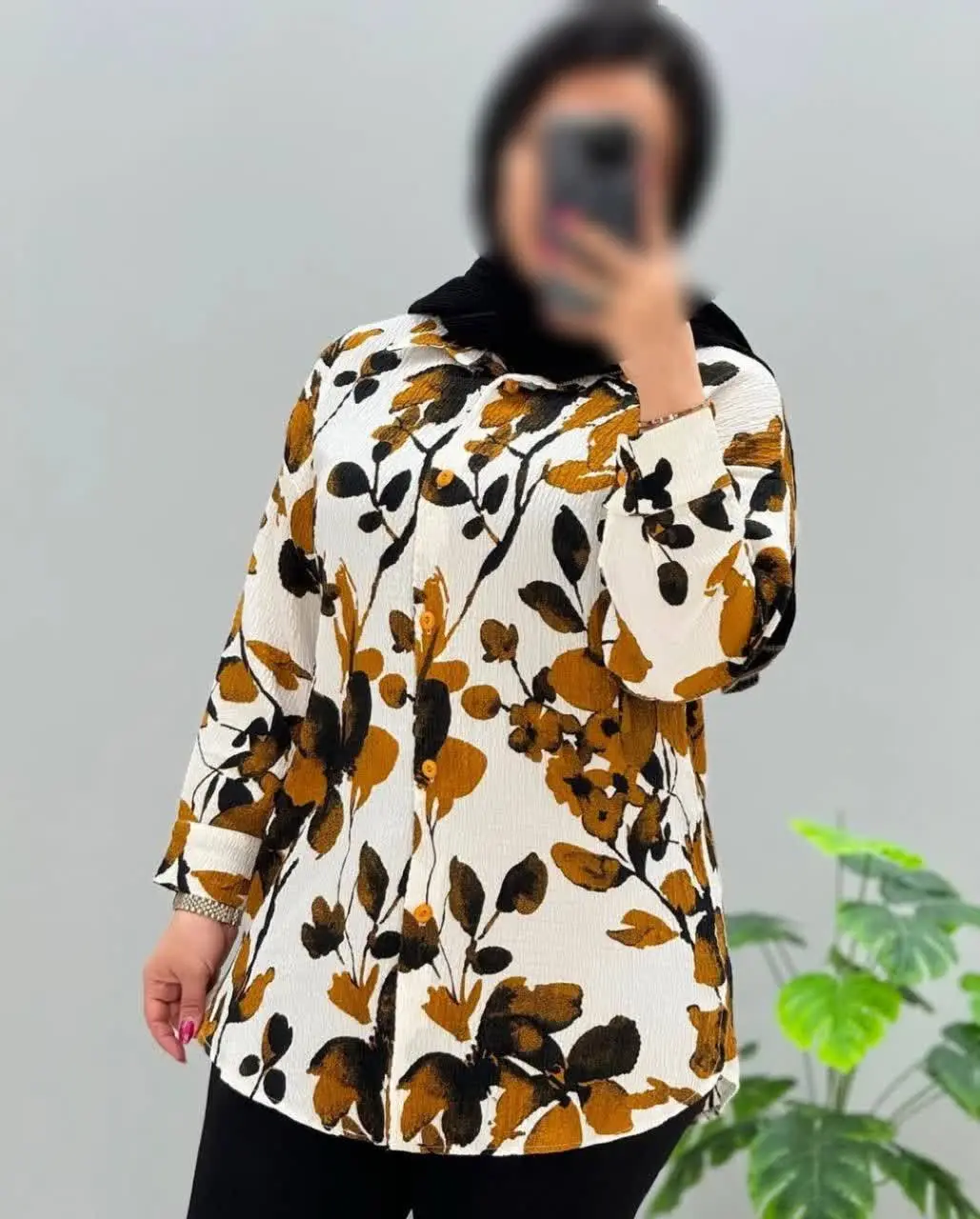 🌸 یه کار عیدانه دیگه با طرح و رنگ شکوفه‌های بهاری که هم تنخور عالی داره هم رنگ و طرحش دلبازه. 
