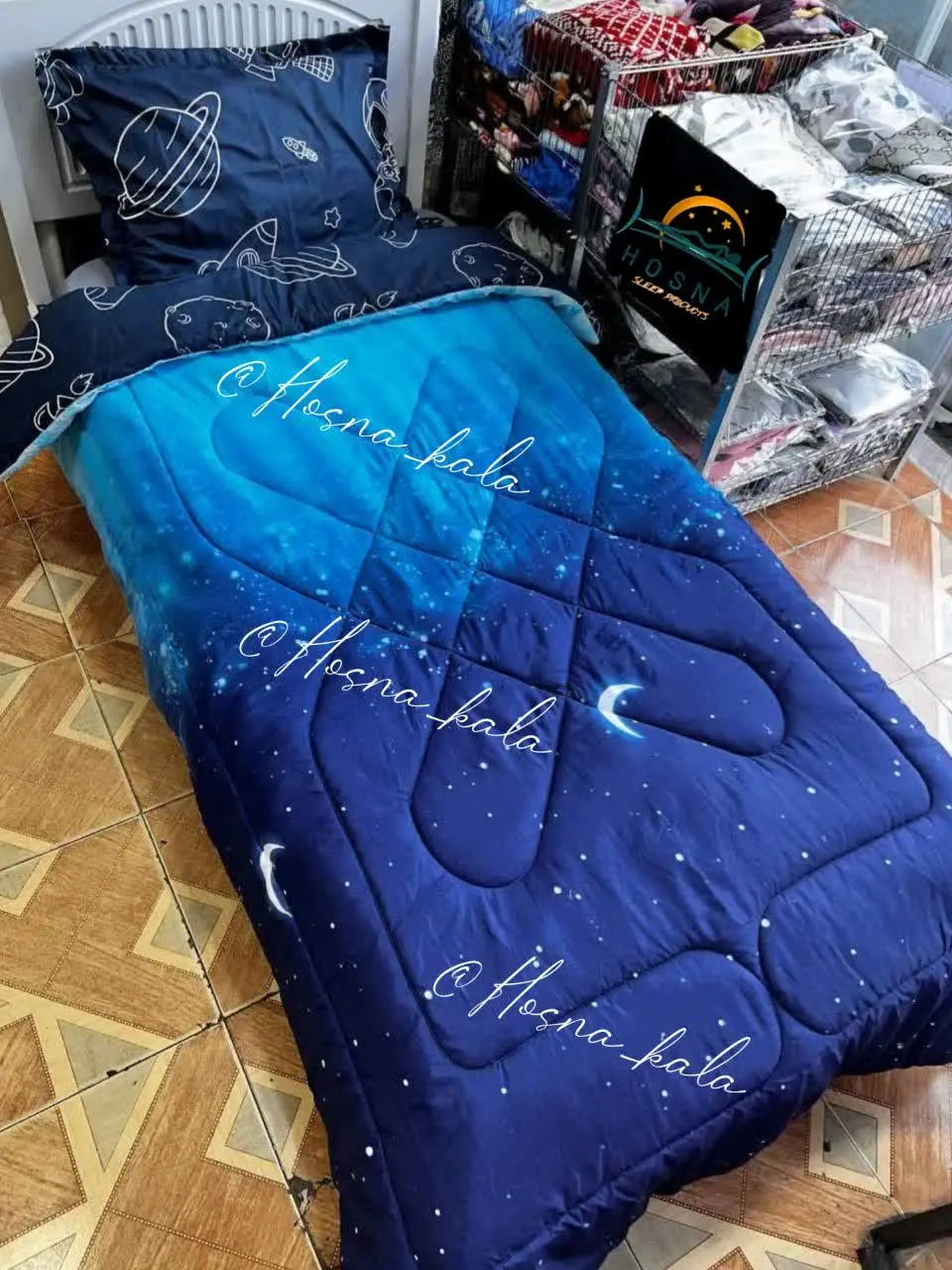 روتختی طرح آسمان پر ستاره شاررررژژ شد 👆😍🌙⭐️
