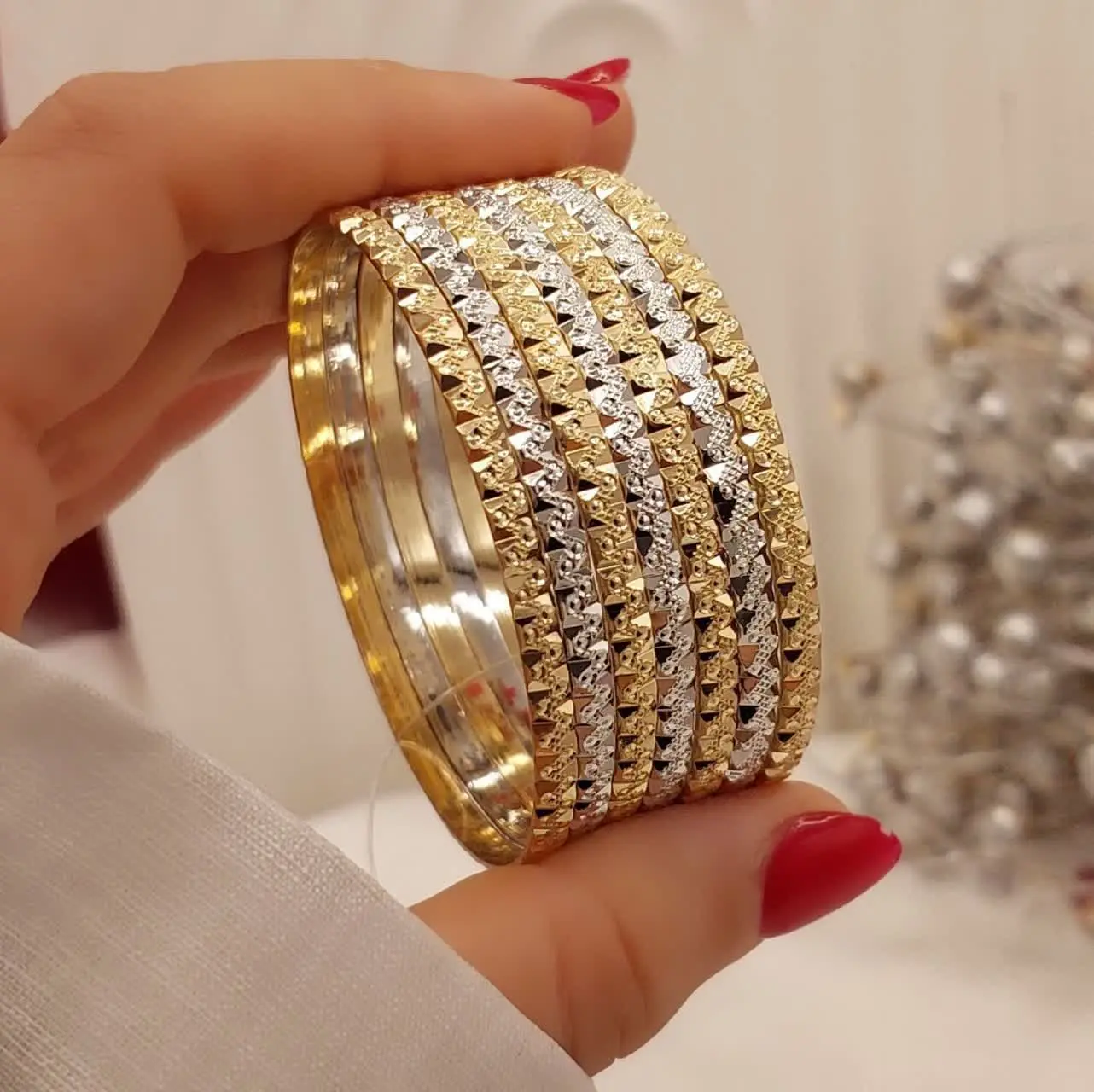 #النگو ۳میل طلا‌روس دورنگ جدید😍
