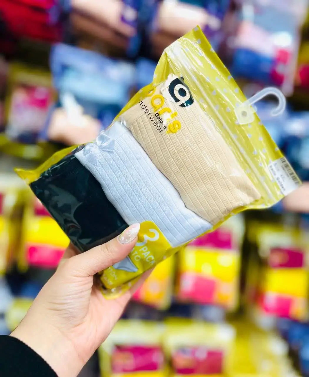 شورت_زنانه لباس زیرهای نخ و پنبه فول لاکرا 
