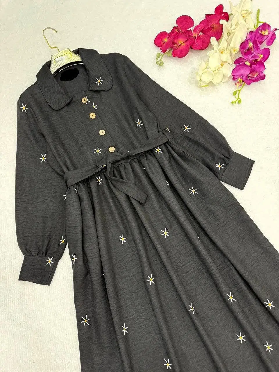 🌷نام: ساحلی کاملیا