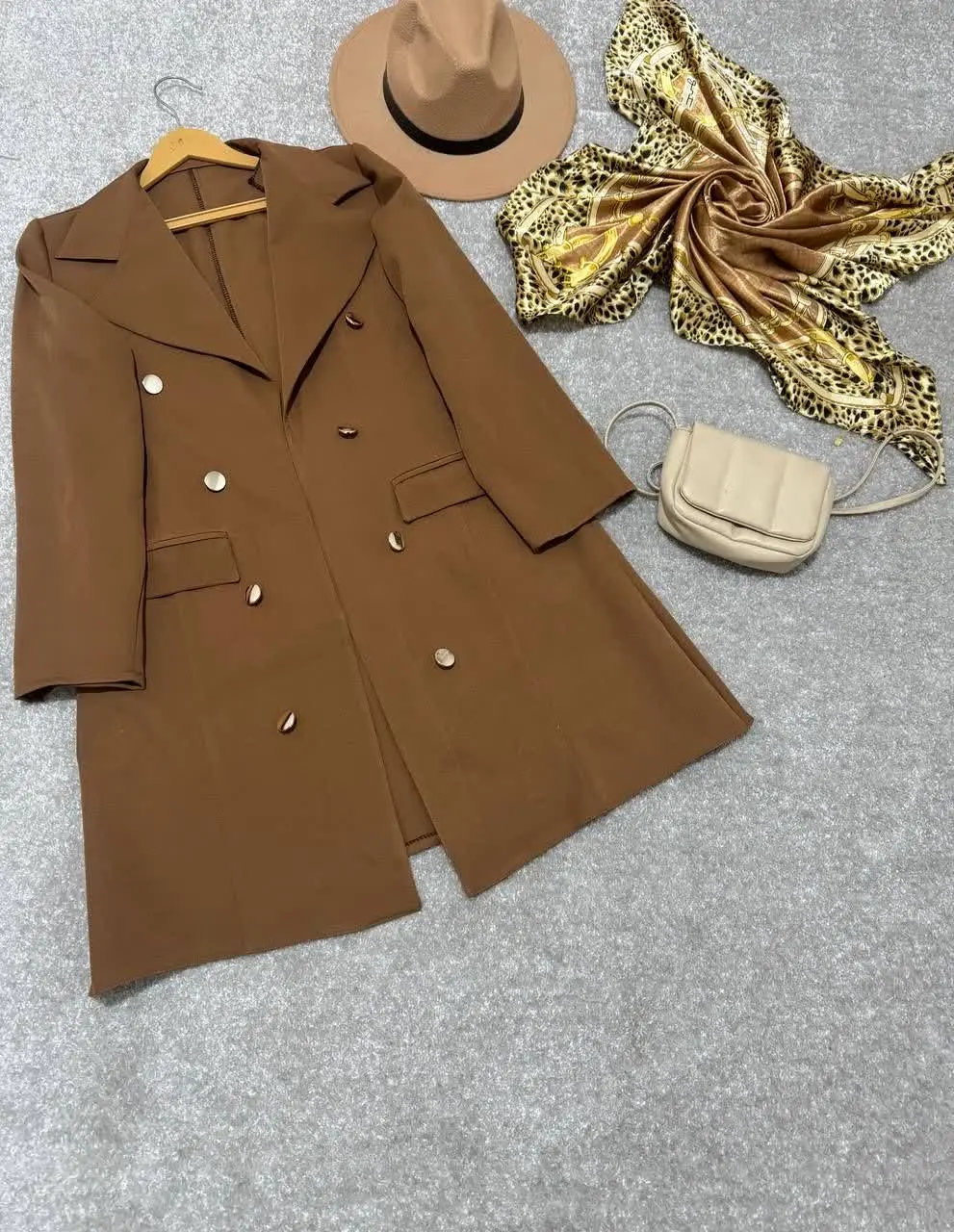 👚 نام: مانتو کتی شارلوت ✔️
