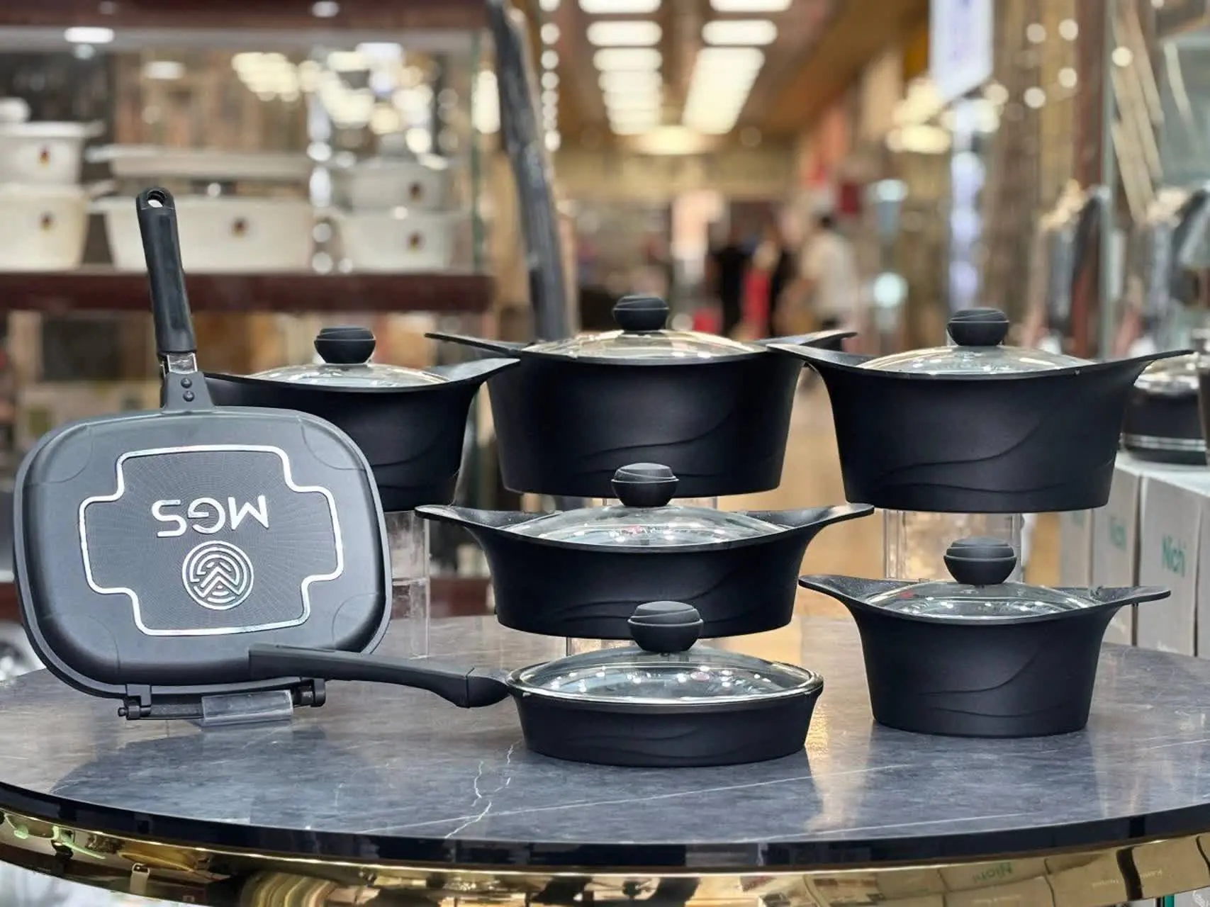 سرویس های ۱۹ پارچه طرح کره...