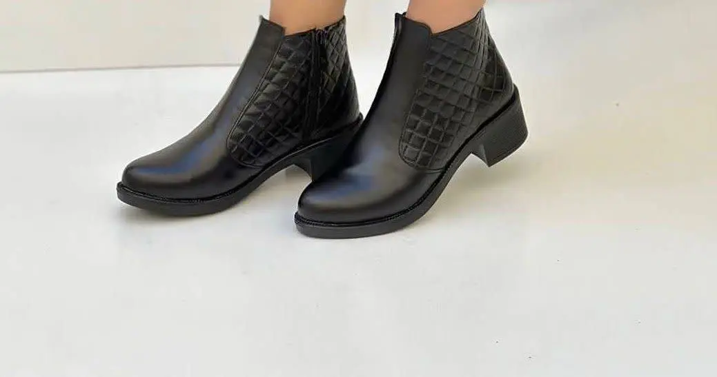 رویه چرم و شنل دوزی