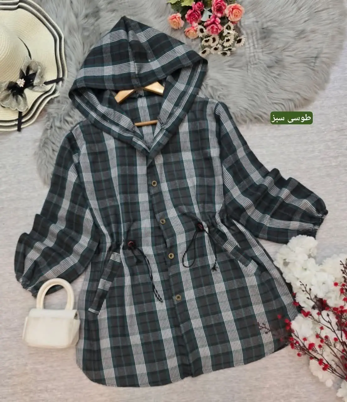 نام: مانتو پشمی برکه
