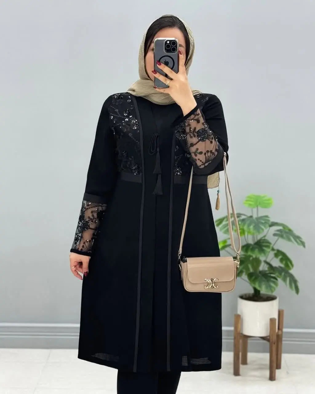 مانتو مزونی درجه یک شیک و فوق العاده زیبا😍
