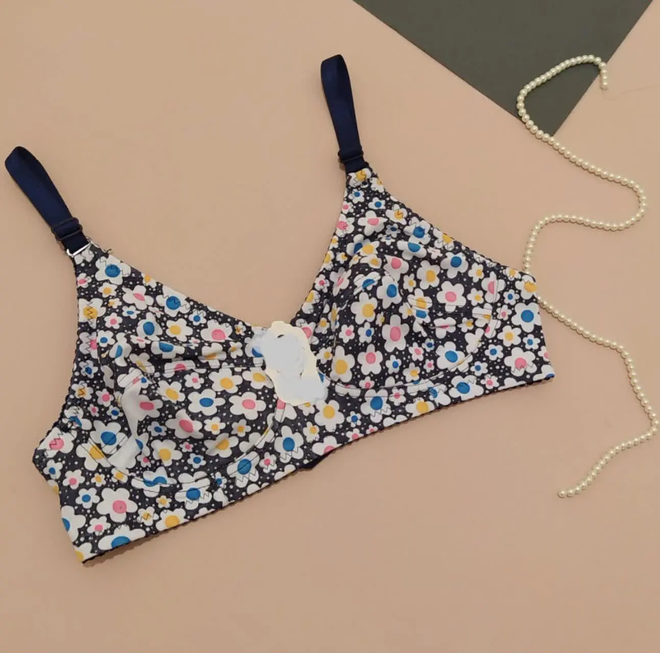 سوتین نخ پنبه لاکراه😍😍
