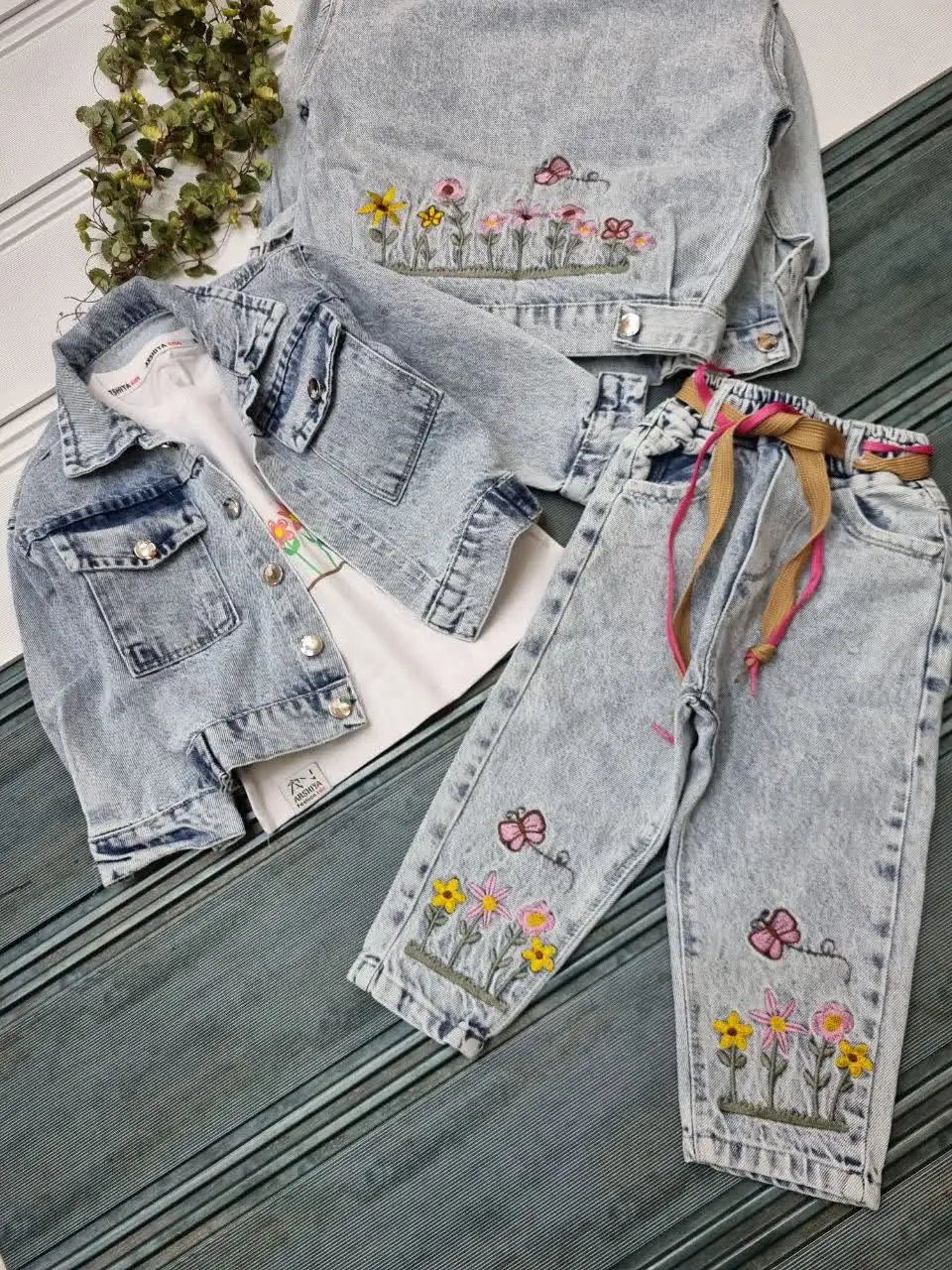 🇮🇷🧥🧶👗👚👔🎽👕👖💎
