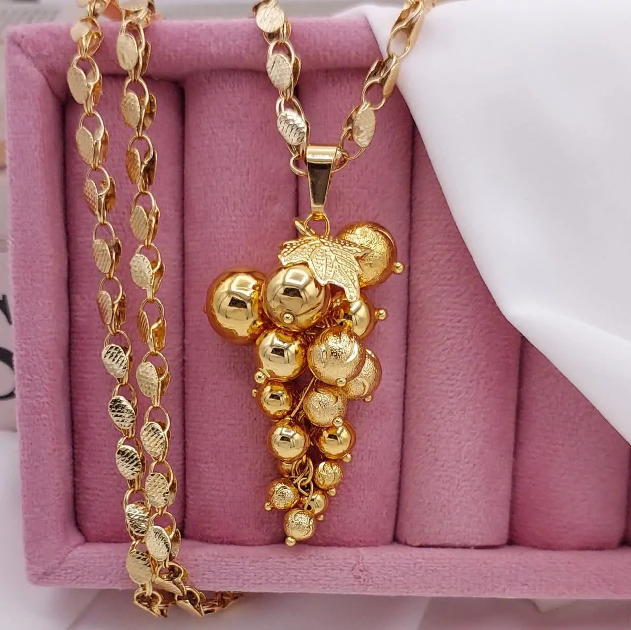 پلاک انگور بدون زنجیر طرح ط...