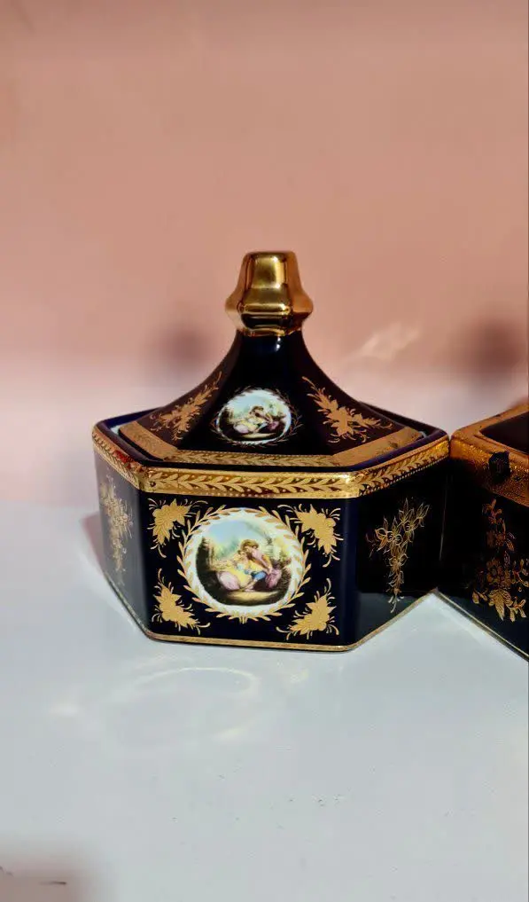 ۲عددگزخوری سورمه ای👌
