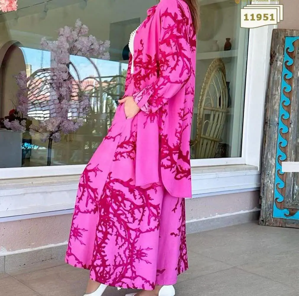 ۱۱۹۵۱ ست شومیزشلوار مجلسی بیرون پوش سایزبزرگ
