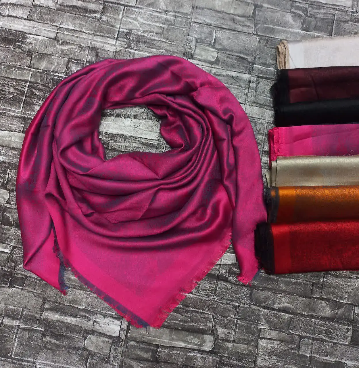 کد ۱۳۰۶ (۱۶۰۰gr) 
