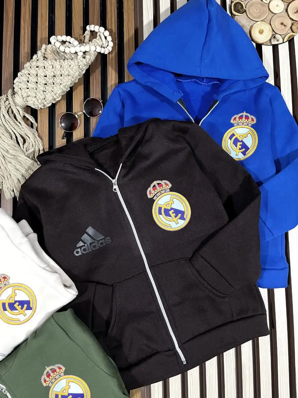 🌈رنگ های کرم، قهوه ای، آبی،...