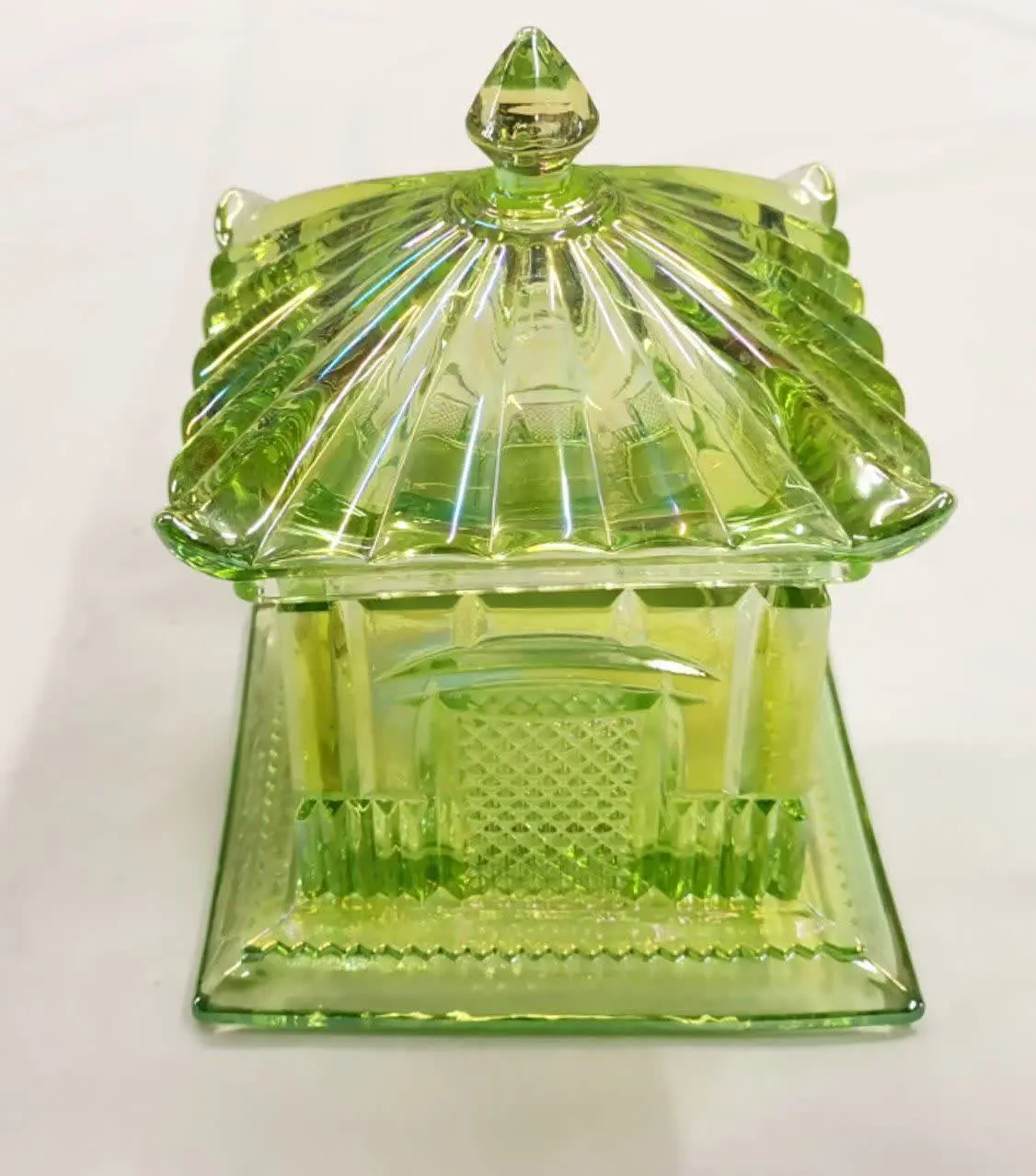 شکلات خوری کلبه شاینی