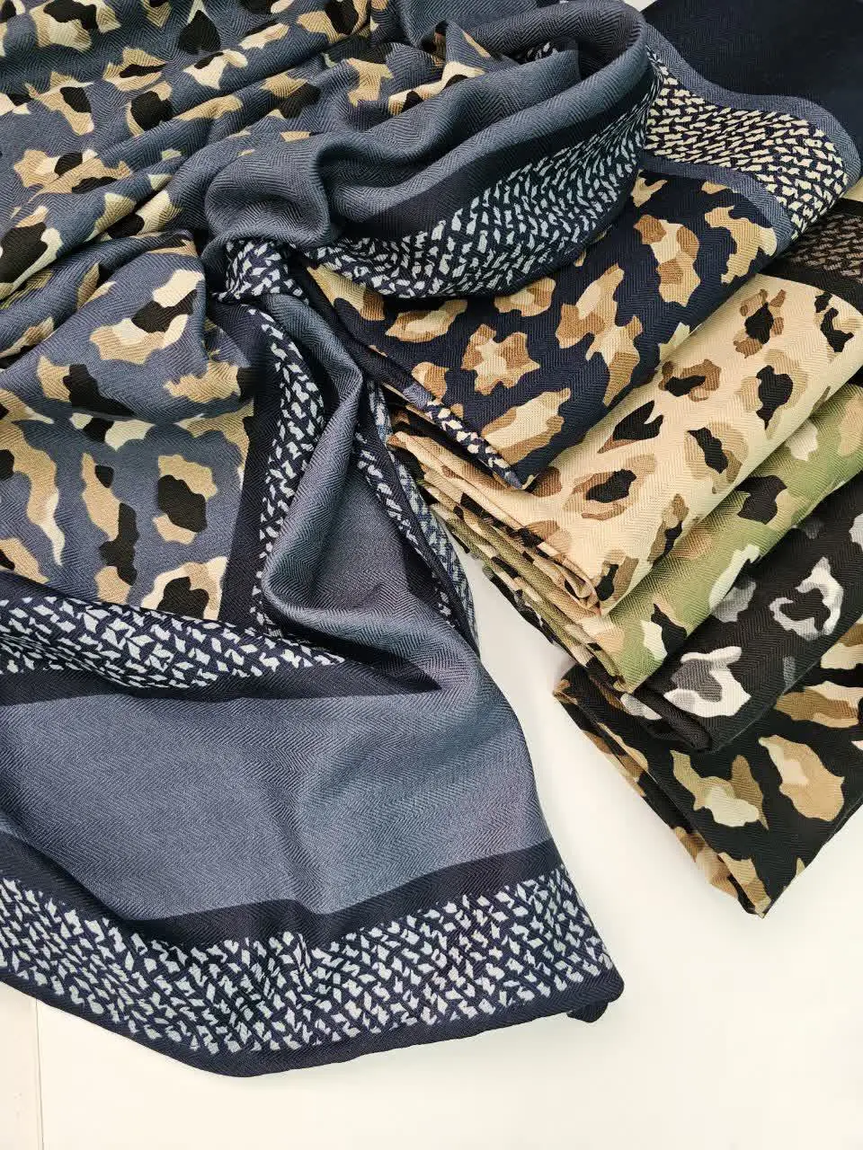 روسری کشمیر پاییزه ایرانی