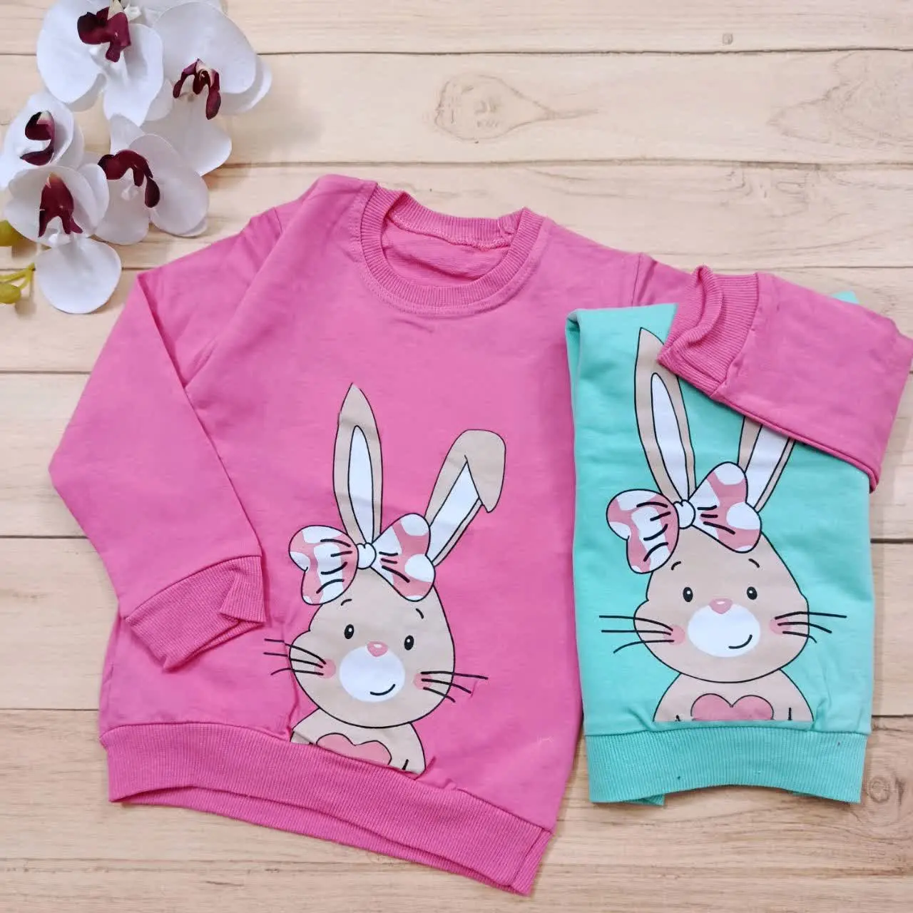 بلوزتک خرگوش پاپیونی