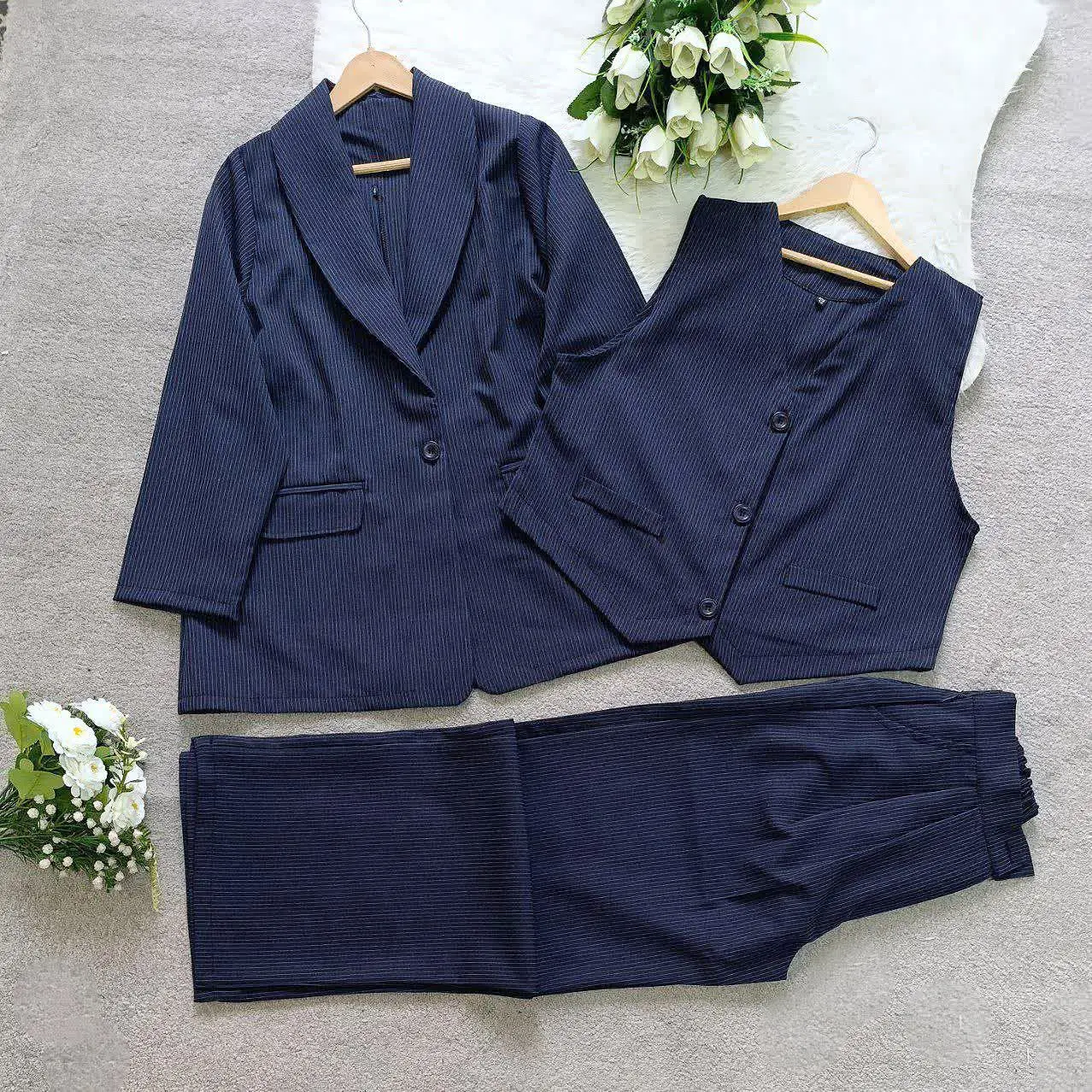 نام: ست سه تیکه دیپلمات
