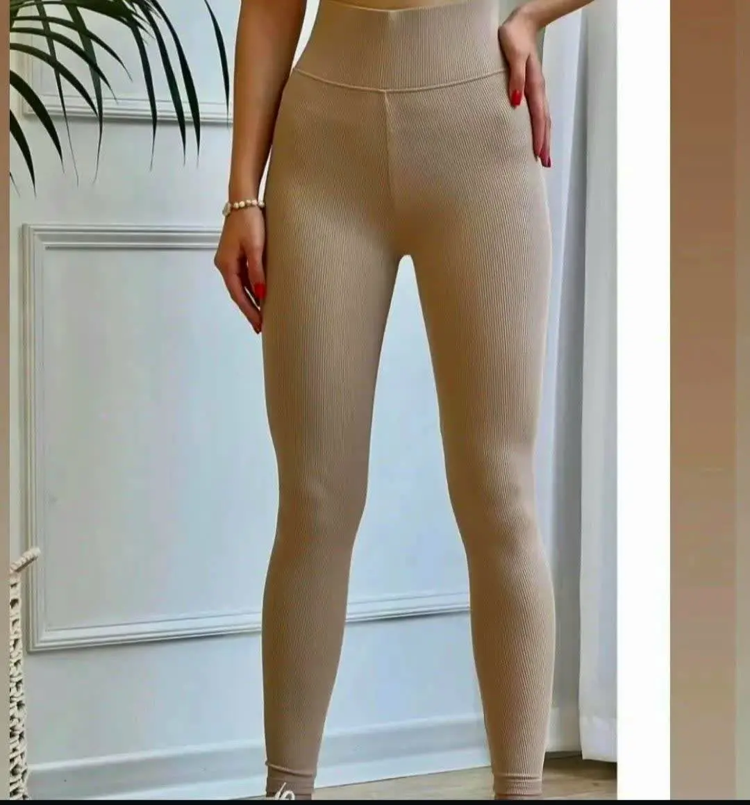 یه لگ گرم و نرم زمستونی که همه جا میتونی بپوشی و خیلی هم مدددد شده ☺️🥰
