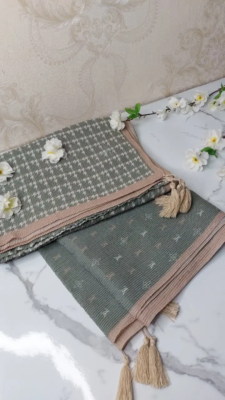 ✅️نام کالا: شال پلیسه ریز
