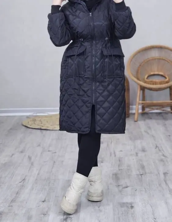 کاپشن بلند دلیا