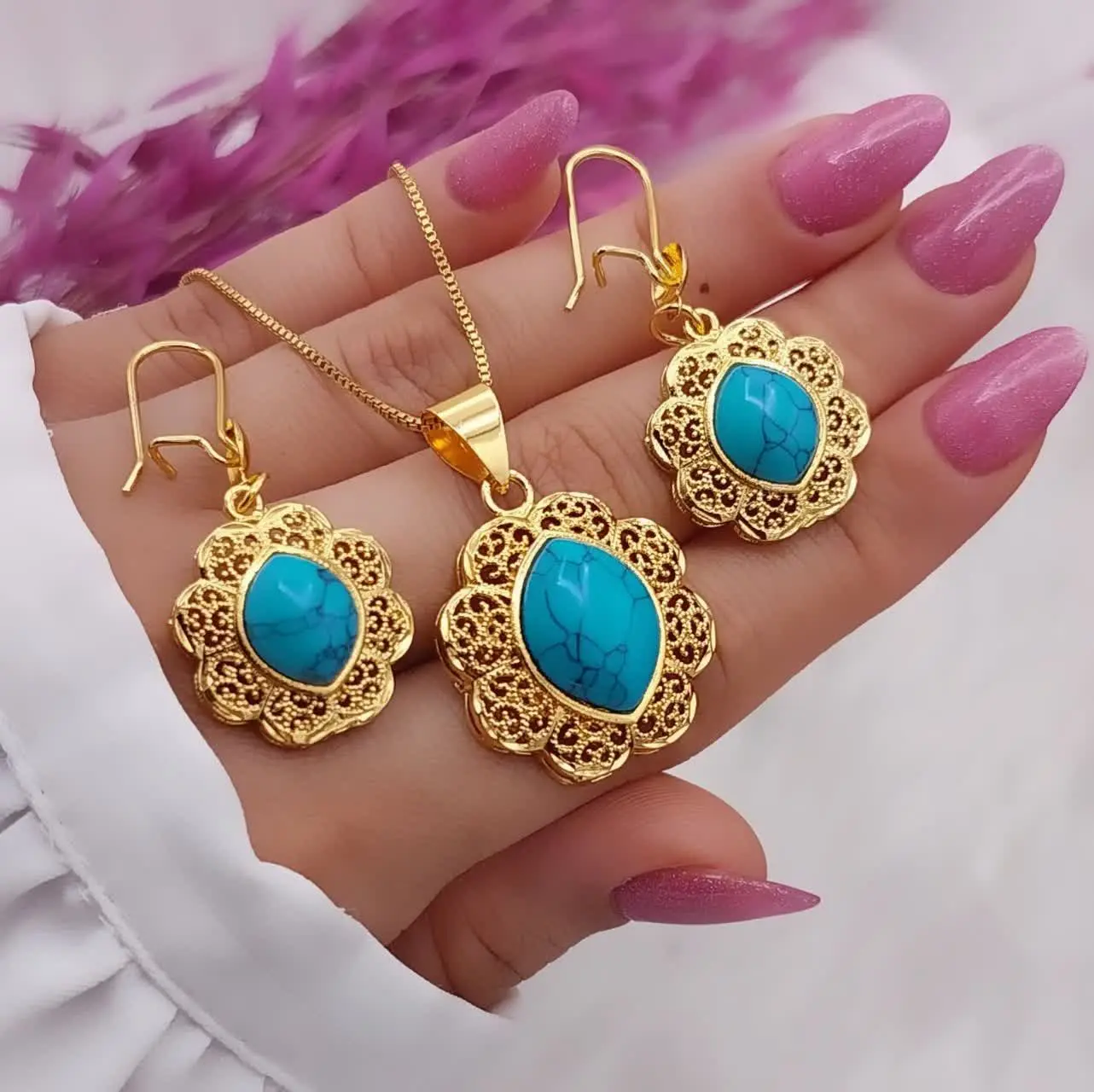 نیم ست سنگدار طرح طلا جدید✨💥