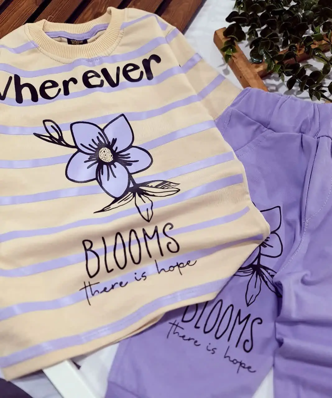 👚نام: شاخه گل پرطرفدار🌹🌹🌹
