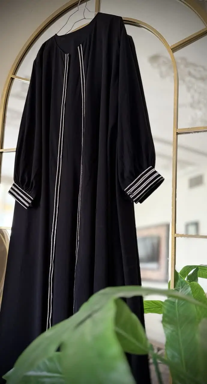 رنگبندی مشکی و کرم