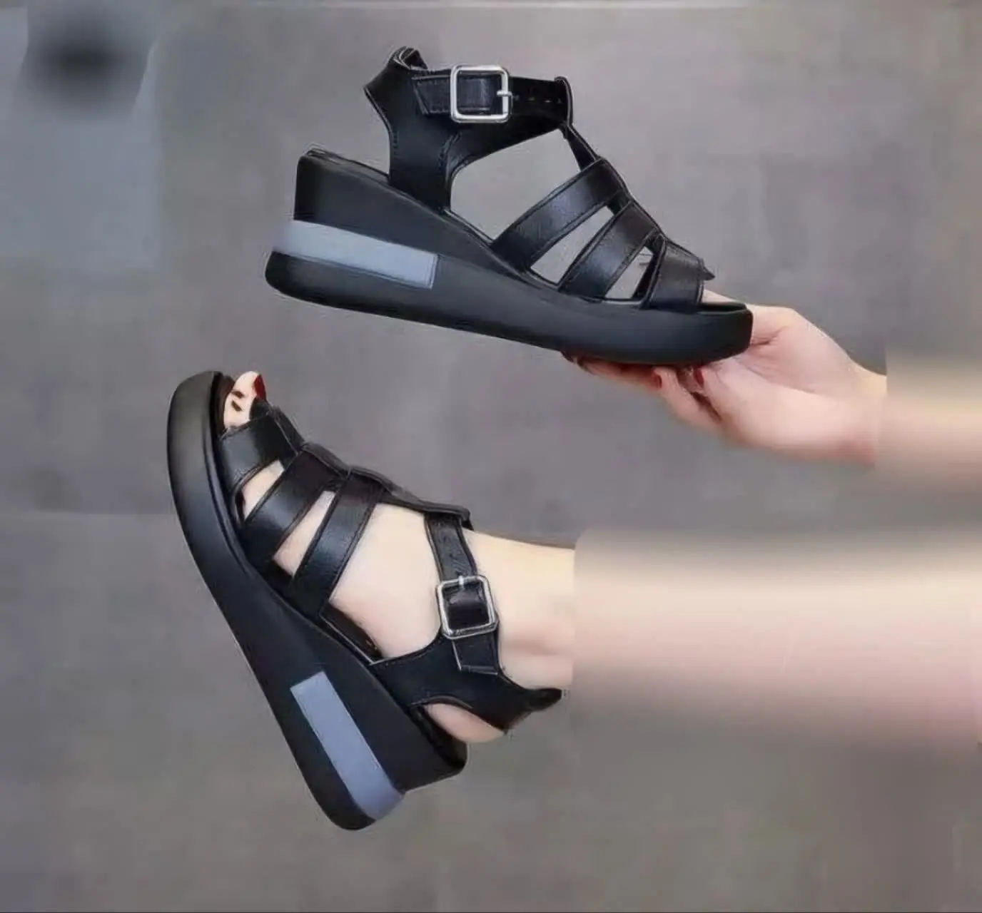 جمعه بازار ۳: 
