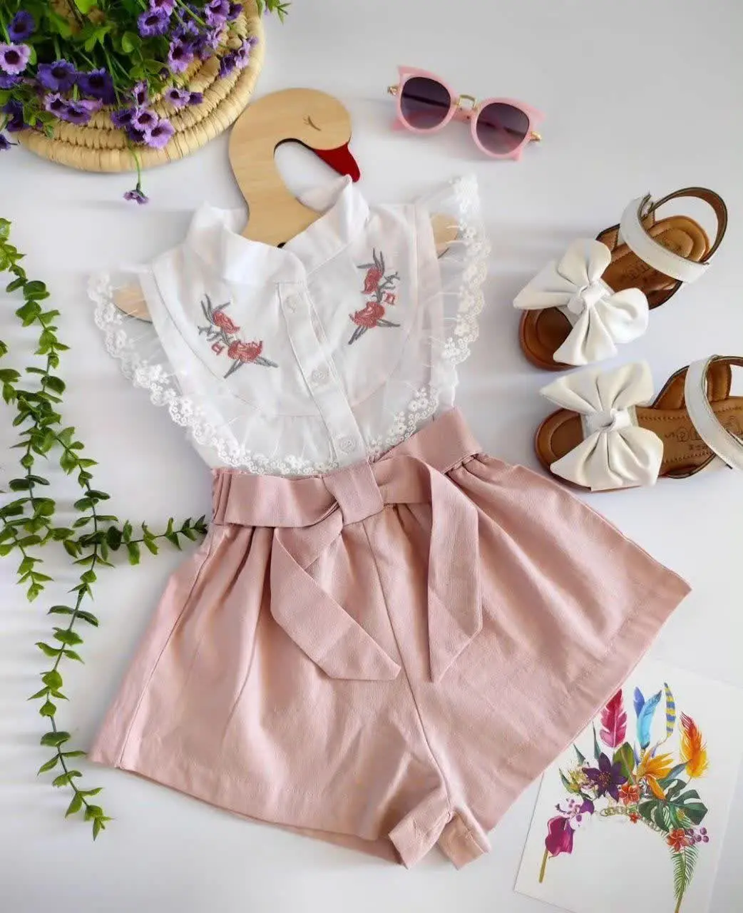 ست شومیز و شورتک بهاری😍
