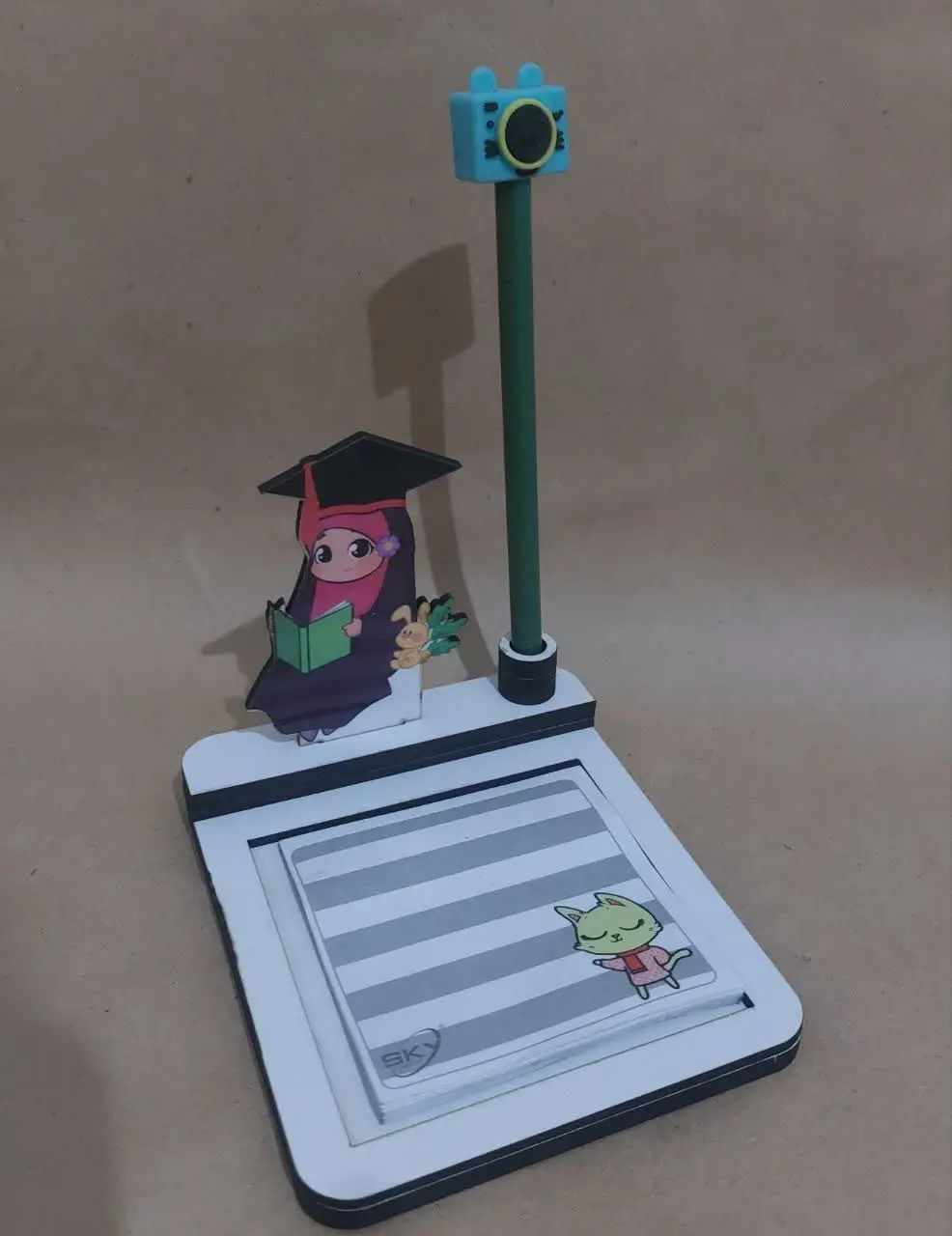 جا قلمی و جا یادداشتی با طرح حجاب😍
