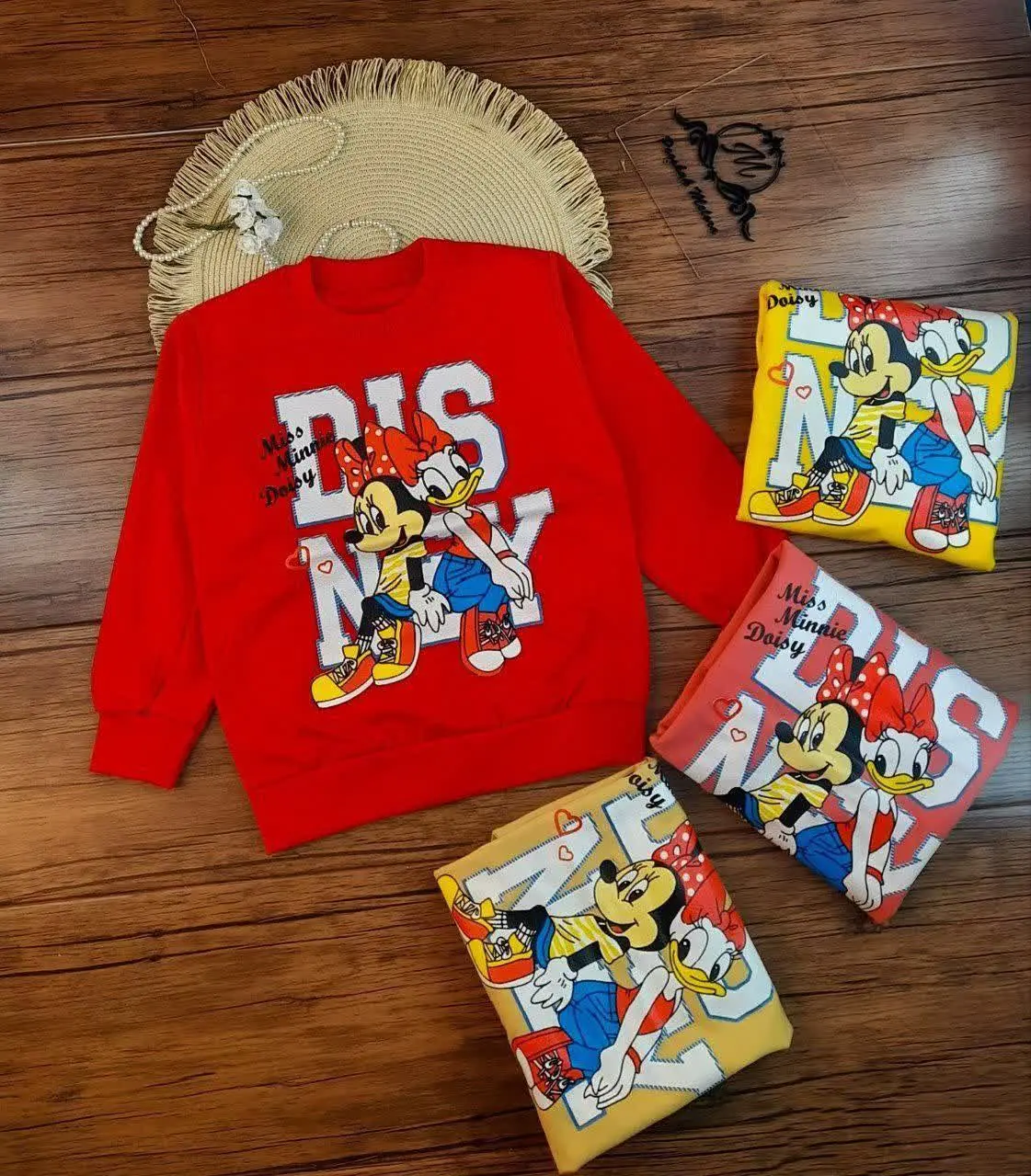 🎊🥰👸👩‍👧‍👧❤️💚🧶🌟🎶🎇
